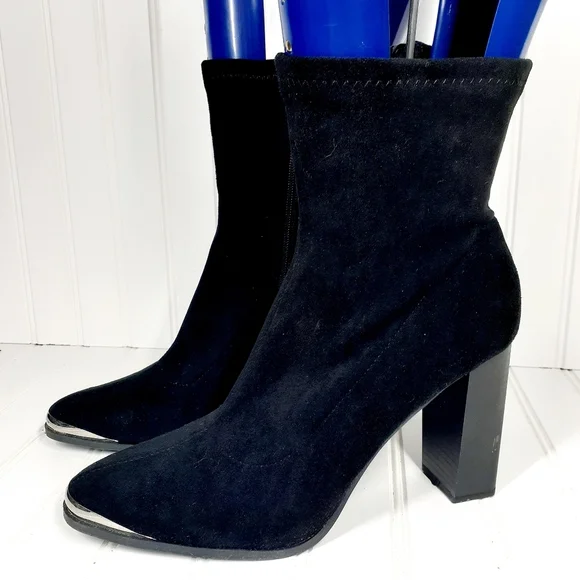 Forever 21 Faux Suede Metal-Toe Booties E311 - Picture 2 of 14